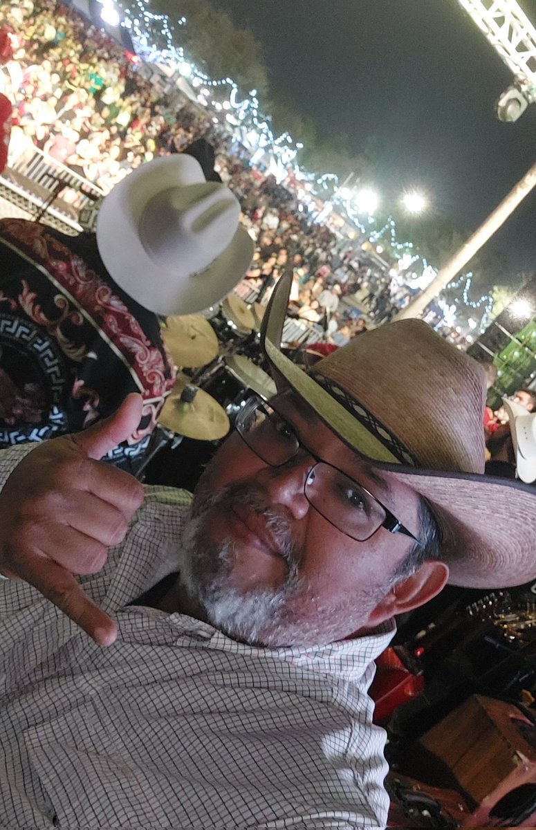 Sombrero Fest 2024!
Had a great time supporting Matamoros/Brownsville very own Gladys Ruiz "La Dura!" 🇺🇸 🇲🇽 🤠 🤙