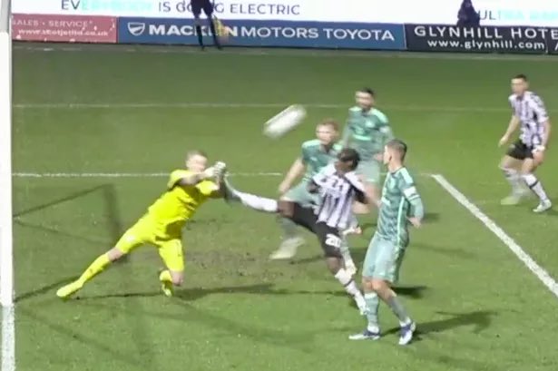 gavinwallace30's tweet photo. Which one do you think Brendan Rodgers says is a red card and which one did he think wasn’t? 🤔🤔Make it make sense eh, https://t.co/7JFQGaiuE3