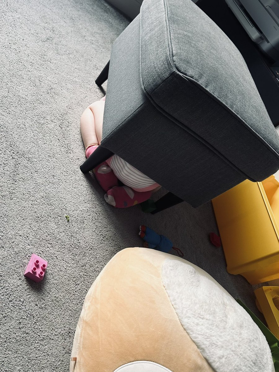 mark_breen's tweet photo. 🤷🏽♂️ However hard work might be sometimes…finding my 2-year old when she goes hidey is always tougher!
😂
#enablingcreativity #SafeEventsGlobal #eventsafety #eventprofs #crowdsafety #eventprofsUK https://t.co/1CjRi5KSdP