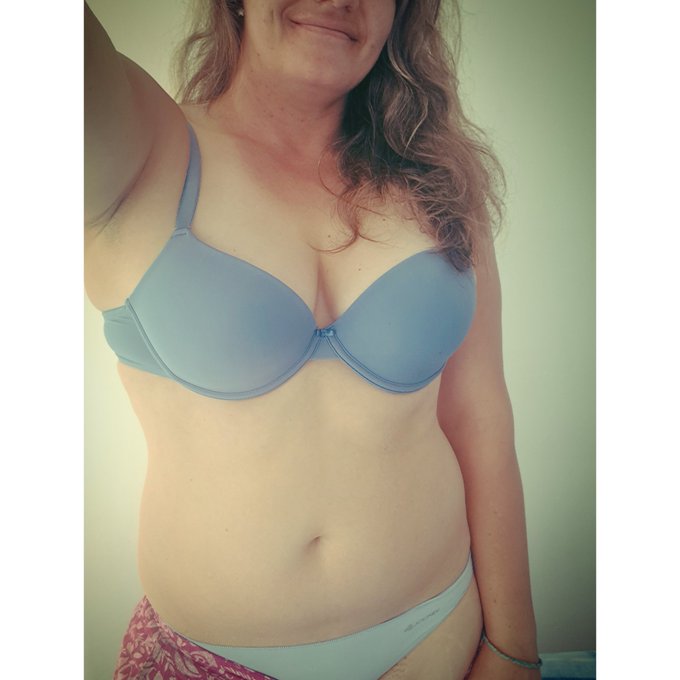 I have been taking a break for a while, but it looks like I am making my way back.   ... happy new year<a href="/tag/tittytuesday"class="tags"><span>#tittytuesday</span></a><a href="/tag/sexycyberlilly"class="tags"><span>#sexycyberlilly</span></a>