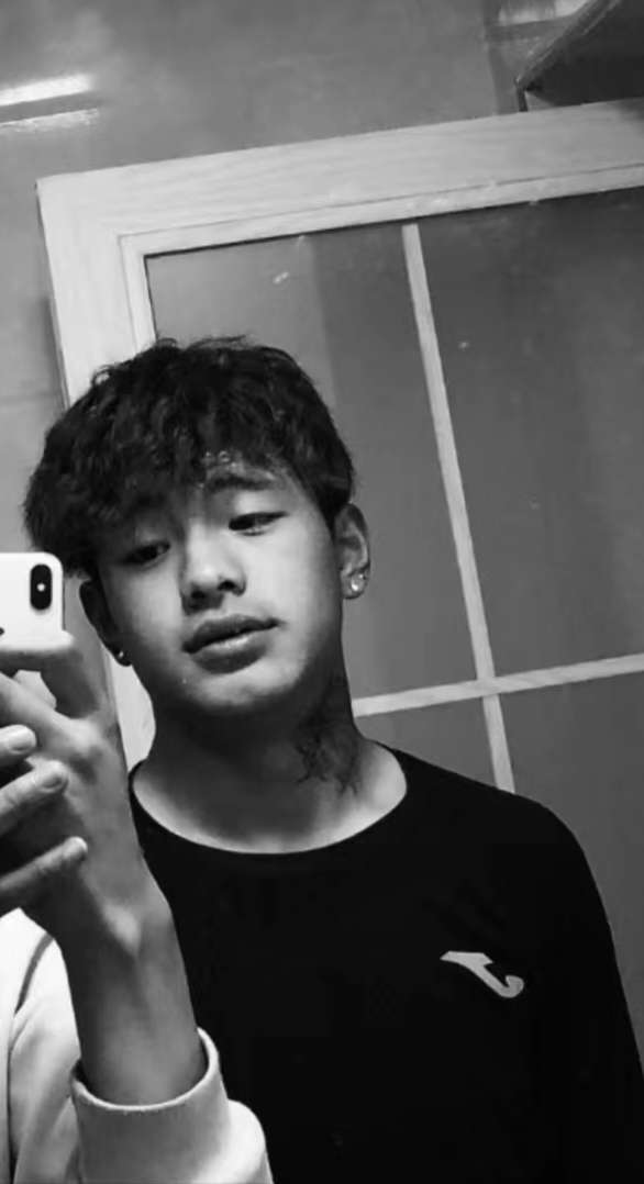 boyXOboy's tweet photo. 喜欢，黑皮，大吉直男 https://t.co/nCByCIco3C