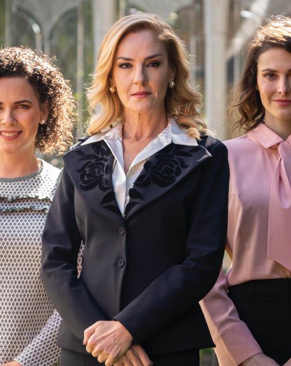 elmaleficioof tweet media