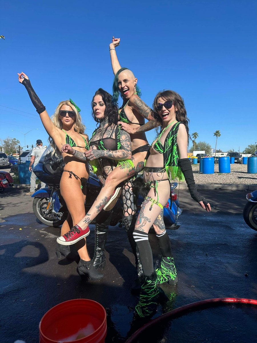 cheyenne_gray95's tweet photo. March bike wash was a success ππ€ Hirer is for your events and we promise to make them oh so much fun!
https://t.co/TsI216Y2dl
#bikewashbabes #seatcandy #contentcreators #arizonamodels #altmodels #inkedgirls #maltgirls https://t.co/qa9mbA0X3b