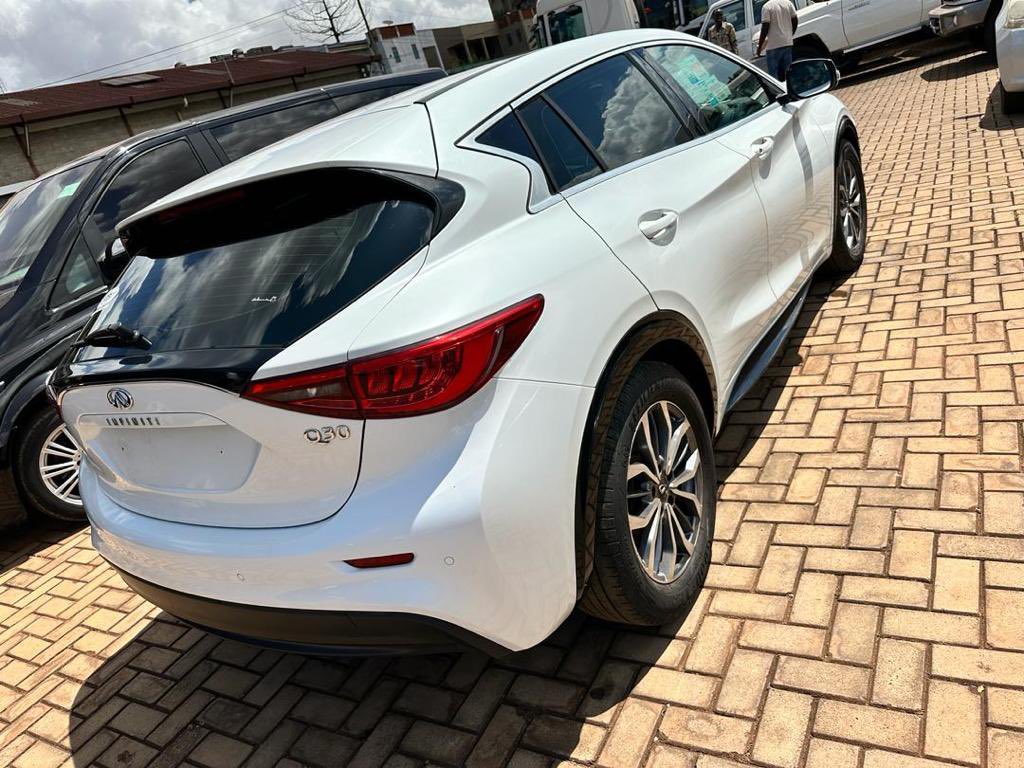 JBMOTORSUG's tweet photo. Start the new week cruising in a comfortable car at a good price only at @JBMOTORSUG 🔥🔥🔥

Call/WHATSAPP JB MOTORS DIRECTOR - +256 751479996 /+256777079297

#JBMOTORS || #TopRides 🚙🚙 https://t.co/smQpcGsEUy