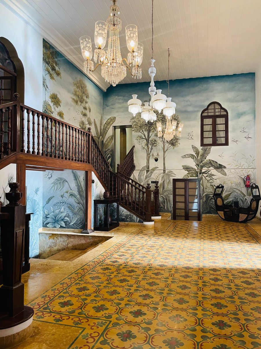 axdinair's tweet photo. Live in the mansion with the rich history of the vintage Portuguese era and feel the essence of beautifully restored rosewood furniture and European-style architecture.
.
.
@thepostcardcuelim.     
. 
.
#atthepostcard #atthepostcardhotel #travelgram #luxurytravel #luxuryhotels https://t.co/rnynG1pZQy