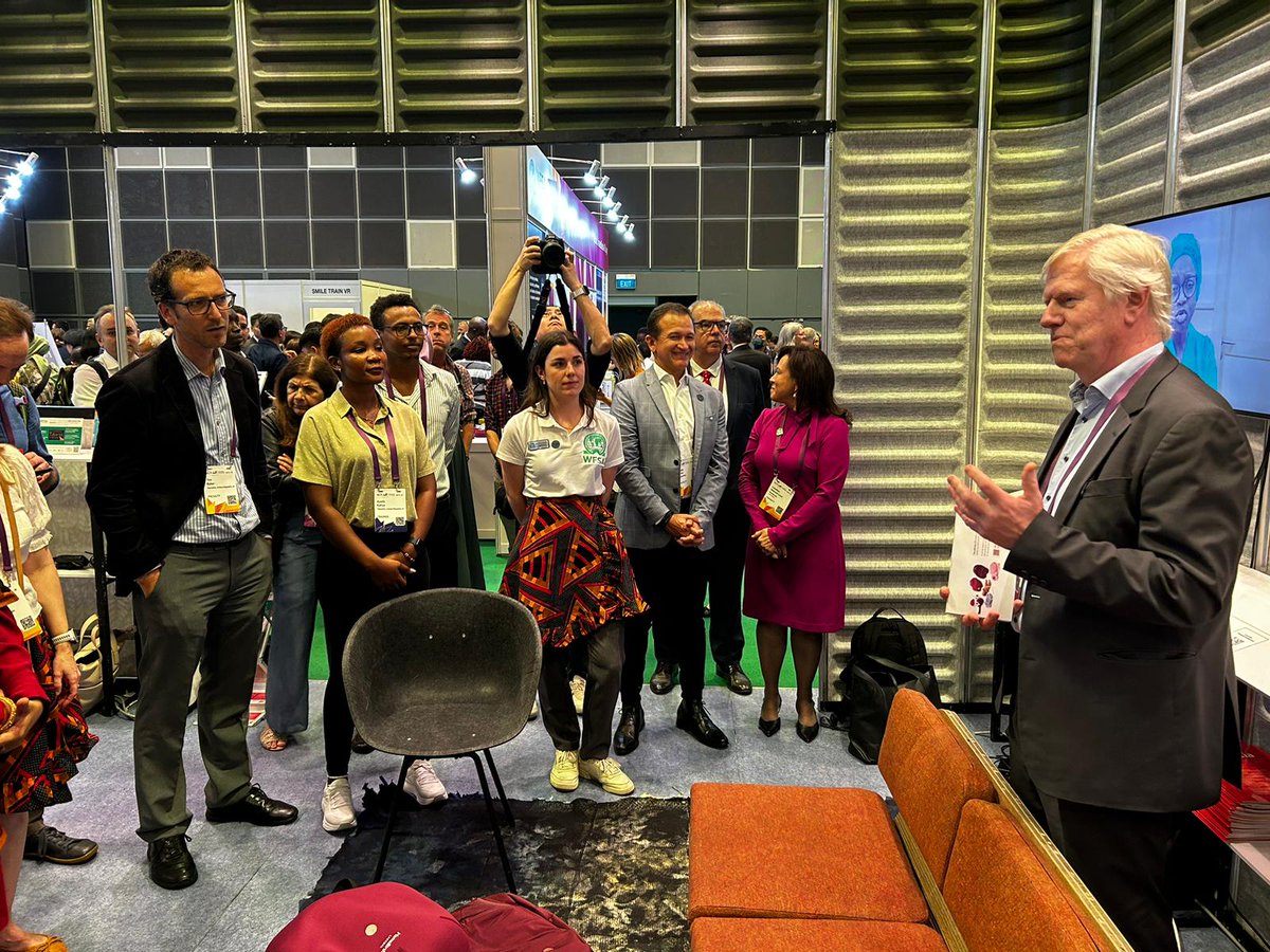 Great to start a week of events at the WFSA hub at #WCA2024 @ToreLaerdal and @SAFE_courses faculty colleagues to share plans for a new partnership with @LaerdalGH to donate birthing and c-section simulators. Apply now laerdalglobalhealth.com/lgh-wfsa-appli…