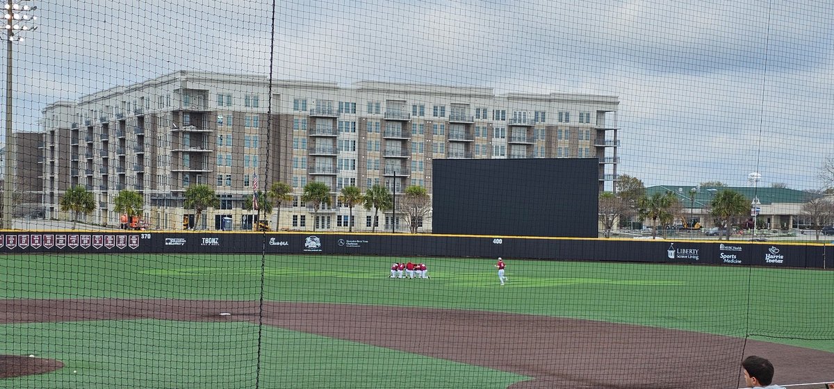 mrainge36's tweet photo. The group is getting bigger...and now there's 6! @isaiah_rainge @Benvenables4 @ColeMathis13 @sullybrackin @Daniel_brooks23 #cofcbaseball #biggerthanbaseball https://t.co/xah0fJcRBc