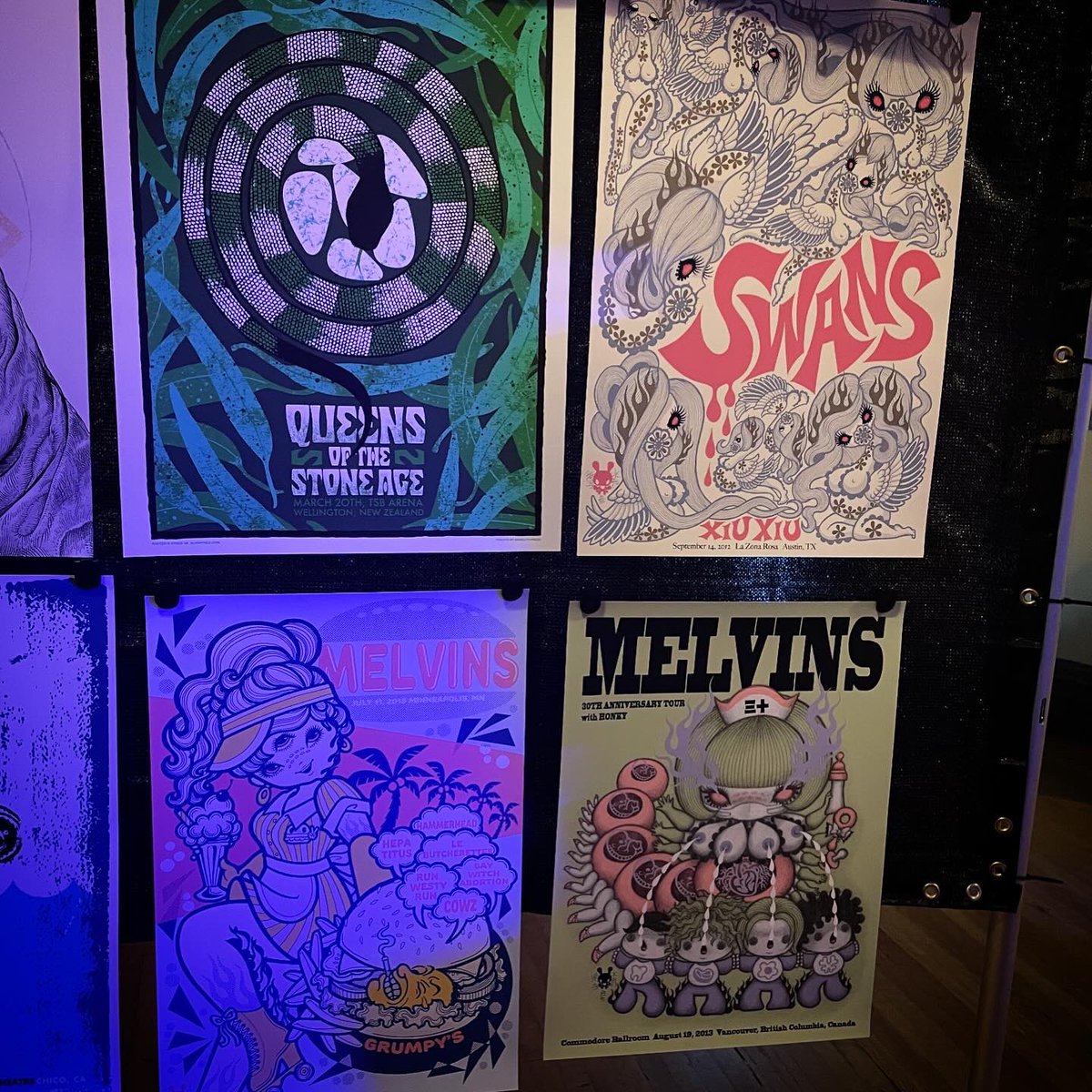 My silkscreen gig posters are available at Secret Serpents website here!
🔥👉🏼 https://t.co/Khh5fxlmTg