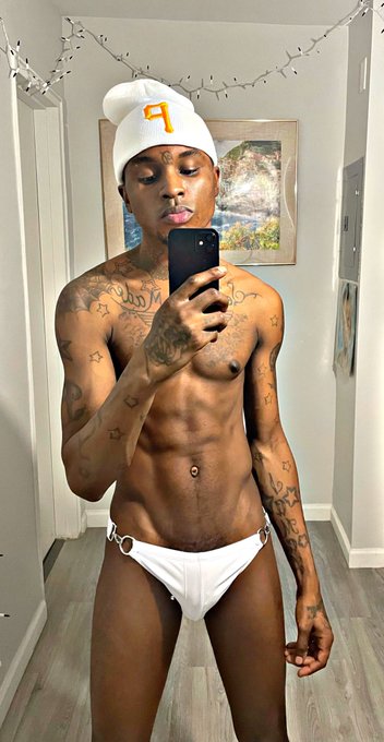 🤍🤍🤍🫶🏽🤪🫶🏽🤍🤍🤍 https://t.co/PbGBK03Aso