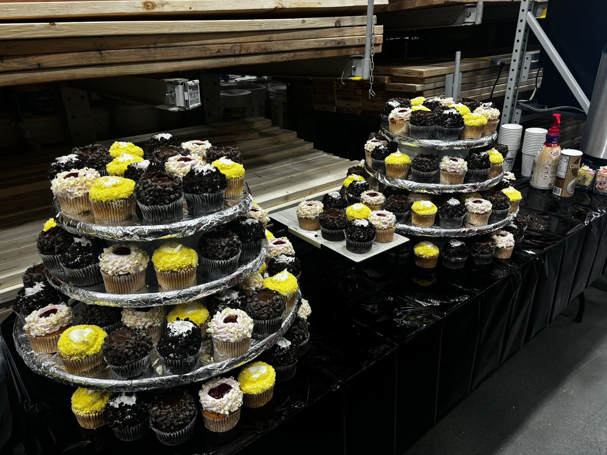 Lowes1106NB tweet media