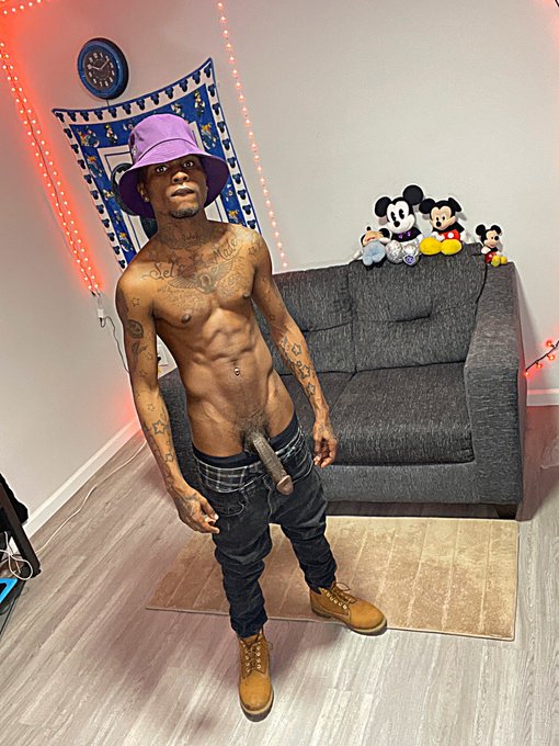 😈🤟🏾💜💜💜 https://t.co/qARHLTpXab