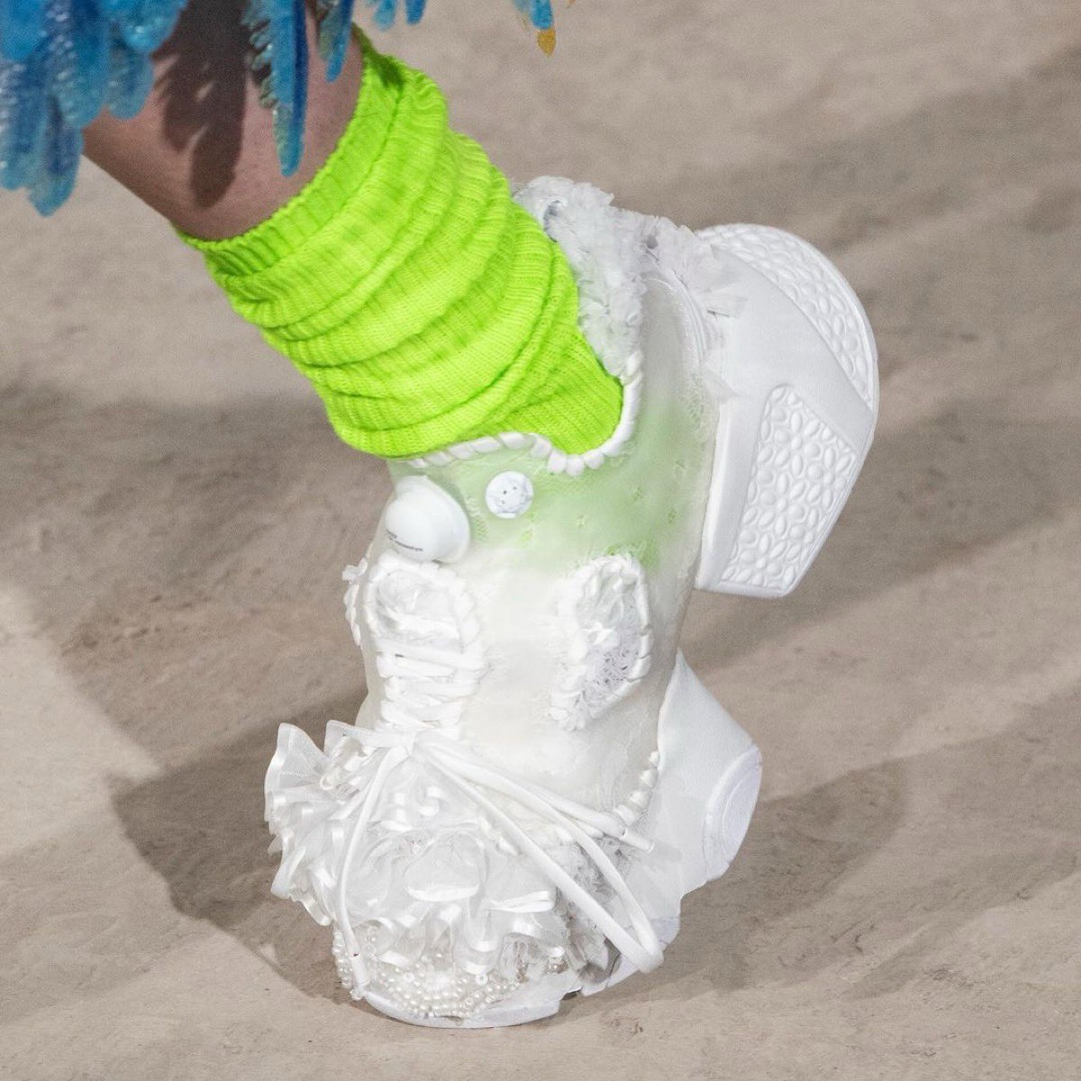 Reebok noir keininomiya スニーカー　ポンプフューリー 4月4日発売｜Noir Kei Ninomiya x Reebok Instapump Fury の定価