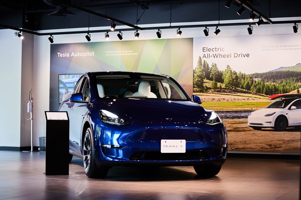 dsouza_pm's tweet image. A look at how Apple&apos;s hubris doomed its electric car project, its spring hardware updates that won&apos;t have a dedicated event, and Dan Riccio&apos;s retirement plans.