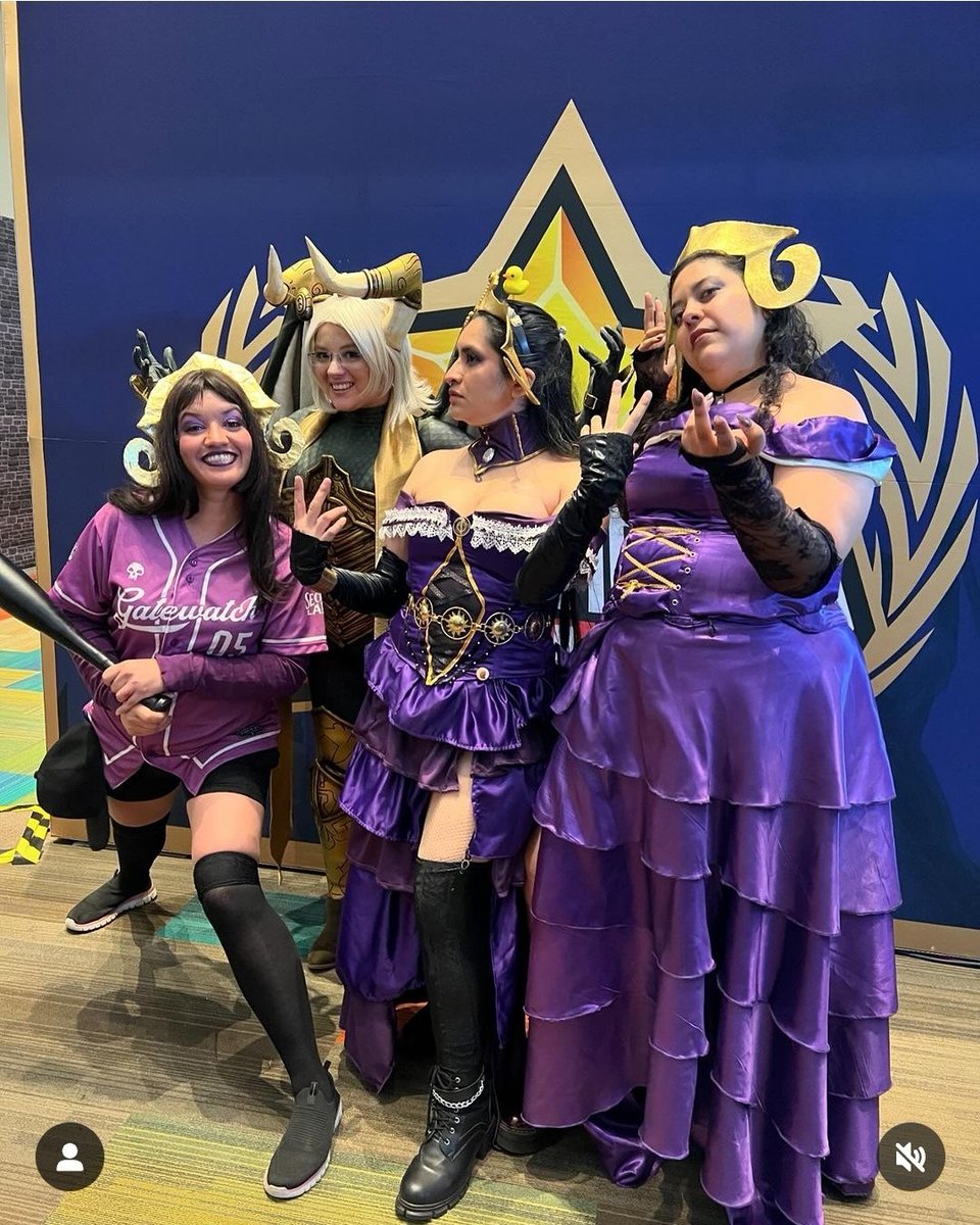 My friends are my favorite Lilianas 💜
@azenet @charmstarjuana @kiraraloveinuyasha
#FinalShowdown #thegatheringseries #mtgcosplay