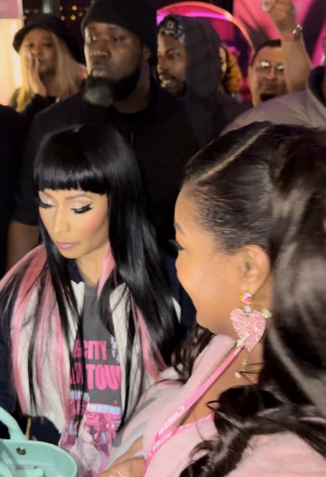 codepink212's tweet photo. Yall!! I met Nicki 🥰🥰🥰 https://t.co/BYmaEFEEw7
