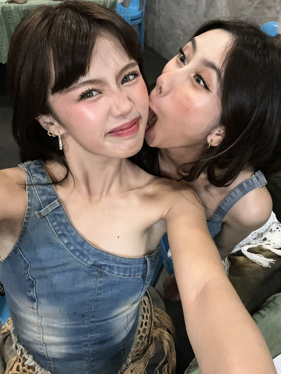 “—nahuhulog ang loob CEU~” WILL NEVER EVER FORGET YOU, ESCOLARIANS 💗#BINI