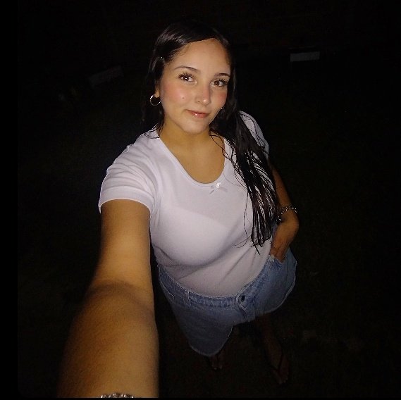 SashaaAllende's tweet photo. #NuevaFotoDePerfil https://t.co/XbzDS2yZX6