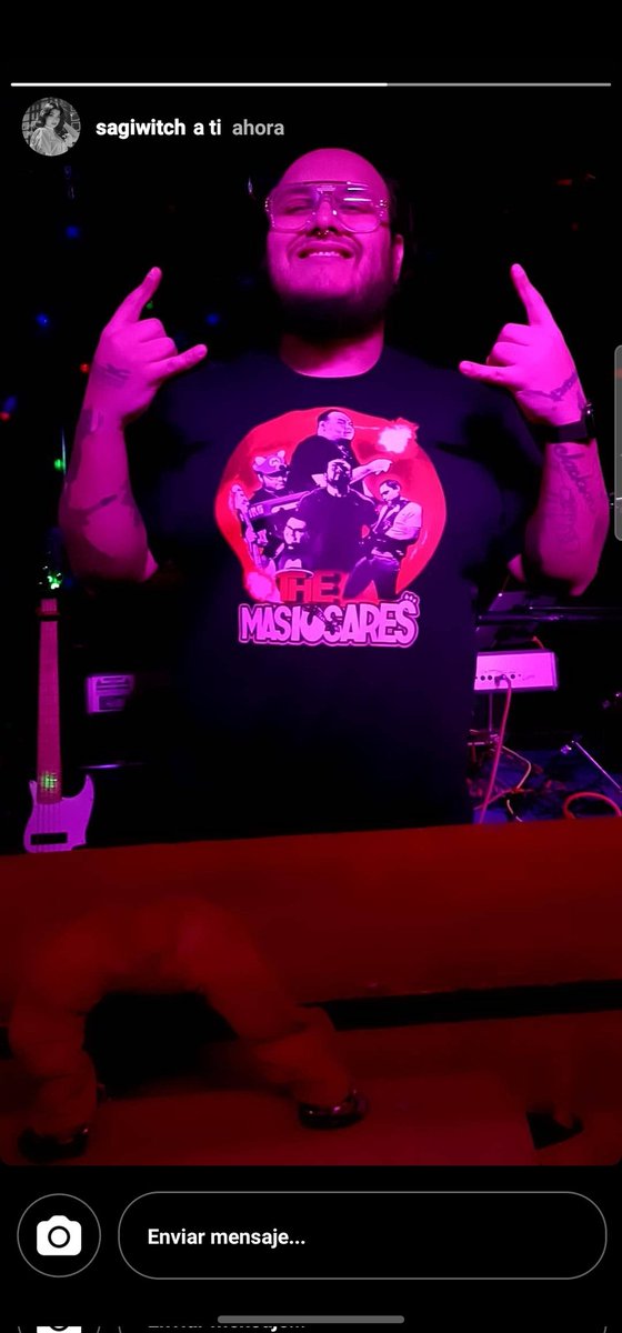 ColorsNya's tweet photo. Diseño de Playera oficial para The Masiosares🎸🔥 grupo que trae lo mejor del rock de todas las épocas, en Mexicali, México ✨️ GRACIAS POR LA CONFIANZA EN Colors Nya🌈 https://t.co/BnG6rBE8Zz