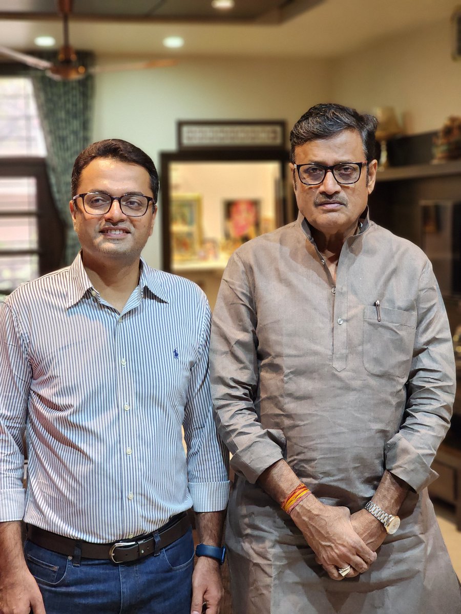 तुम ही मेरी जिंदगी।
तुम ही मेरा लोक, विश्व, संसार हो।
तुम में समाई है मेरी सारी खुशियां, आनंद और प्रसन्नता।
तुम ही मेरा मान, प्रतिष्ठा, पराक्रम और सम्मान हो।
तुम दीर्घायु हों यही आशीष है मेरा।
तुम परिवार का वैभव और शान हो।
#HappyBirthdayParakram 
<a href="/Parakram4BJP/">Parakram Rathore</a>
