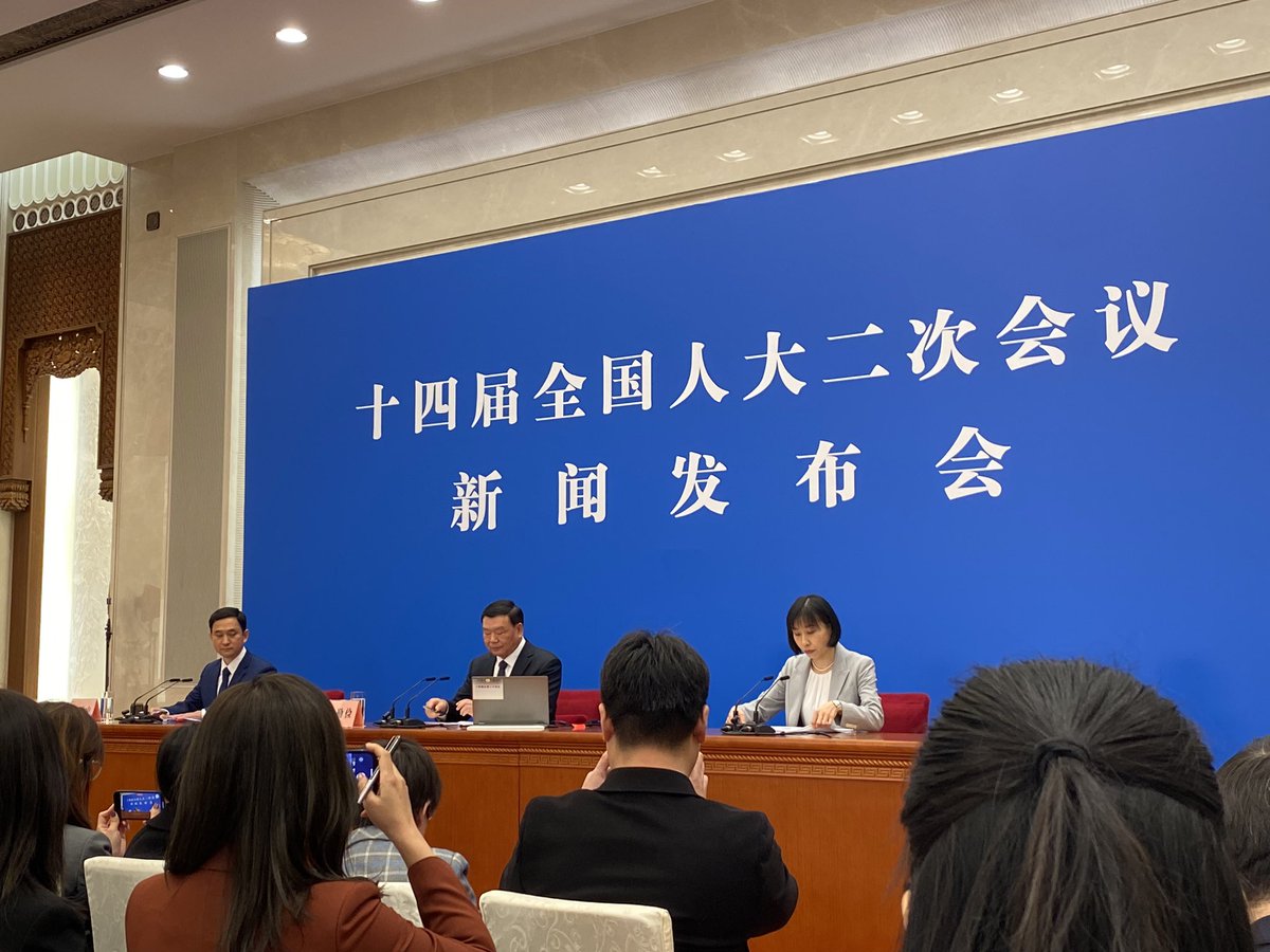 JUST IN: Breaking from past tradition, Chinese premier Li Qiang will not meet and take questions from the press at the close of the Two Sessions this year, announces NPC spokesperson