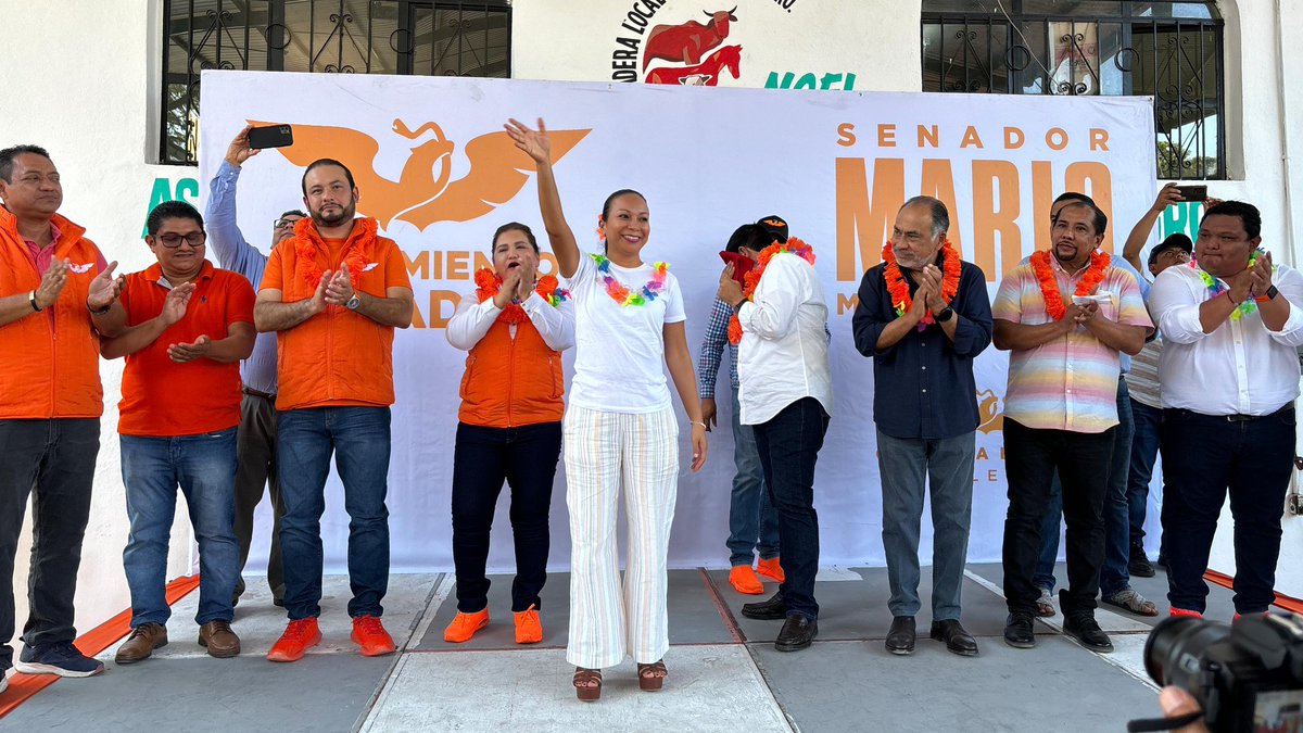 coyolsoria's tweet photo. Tecoanapa gracias por el cálido recibimiento, gracias por sumarse a la nueva opción.

Con su confianza nos queda claro que #ElfuturoSeráNaranja https://t.co/n9quR26xJO