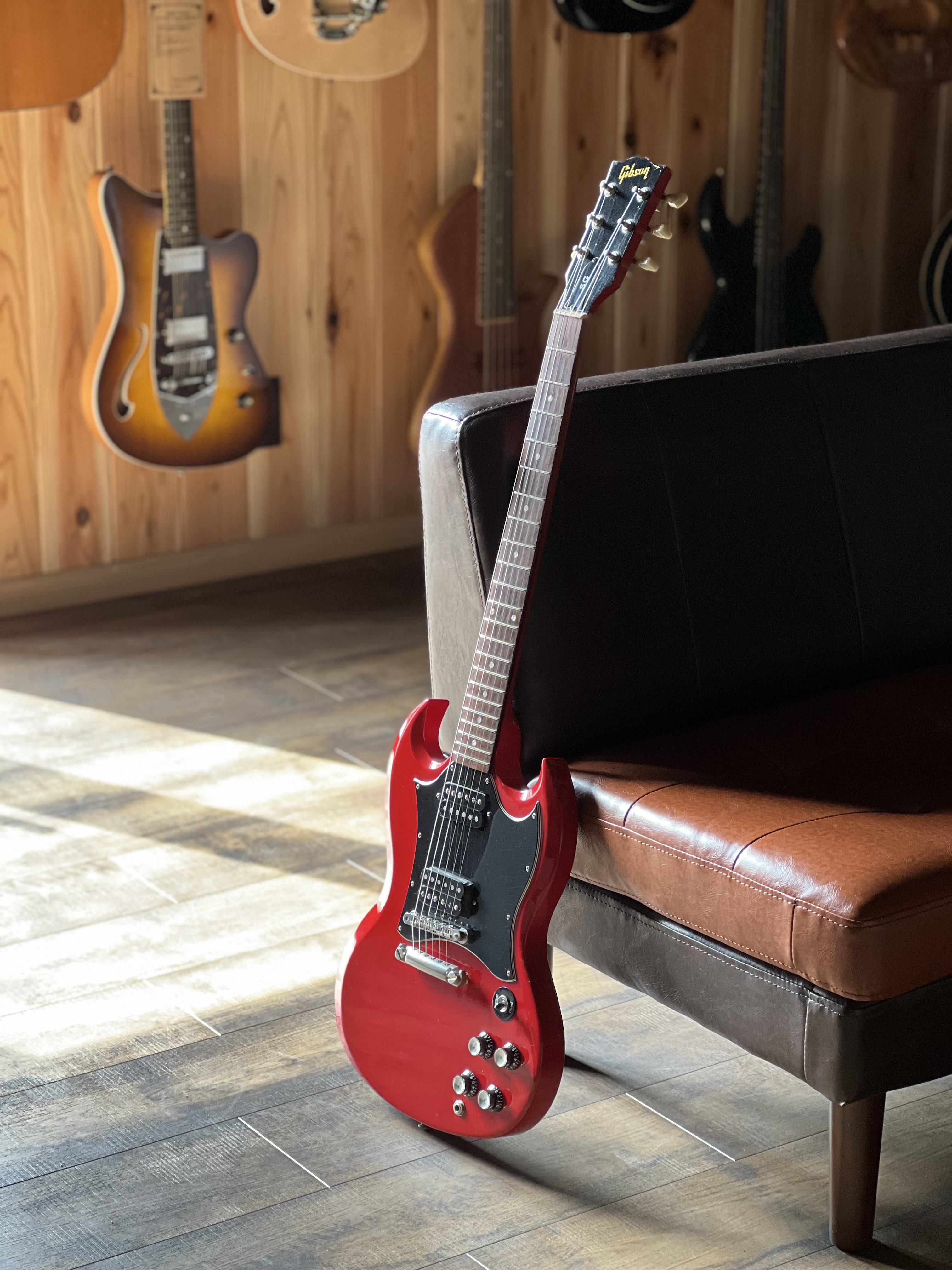 Kendrick Guitars on X: 