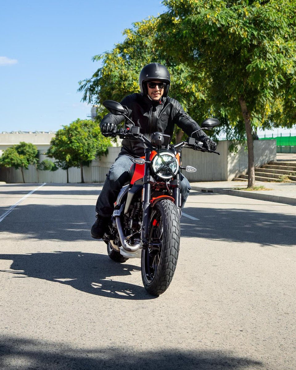 Ducati India tweet media