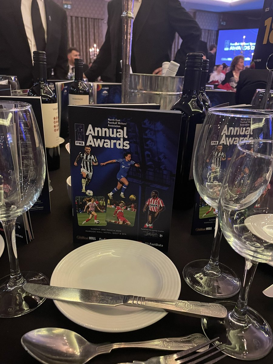 ABevington11's tweet photo. Excellent night at the NE @theofficialfwa awards hosted by @Iandennisbbc.
Congratulations to all the winners including a stunned Paul Hetherington on deservedly receiving the John Fotheringham award from @reid6peter. 
Well done @PaulMcCarthy66 @sbates_people @ColinGYoungie https://t.co/pVYSDD785i