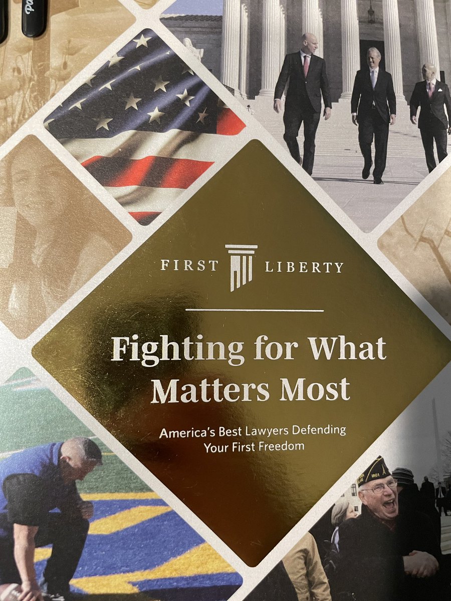 desertwebber's tweet photo. @SethDillon my #tigermom &amp; I were guests at the 
@1stLiberty #DesertLegacyDinner #24DES10
 
We loved your presentation &amp; conversation w/ @kellyshackelfor!! 

I look forward to reading &amp; learning more about @TheBabylonBee and #FirstLibertyMission!! 

#desertwebber
#communityguy https://t.co/Mr0vE9UGkO