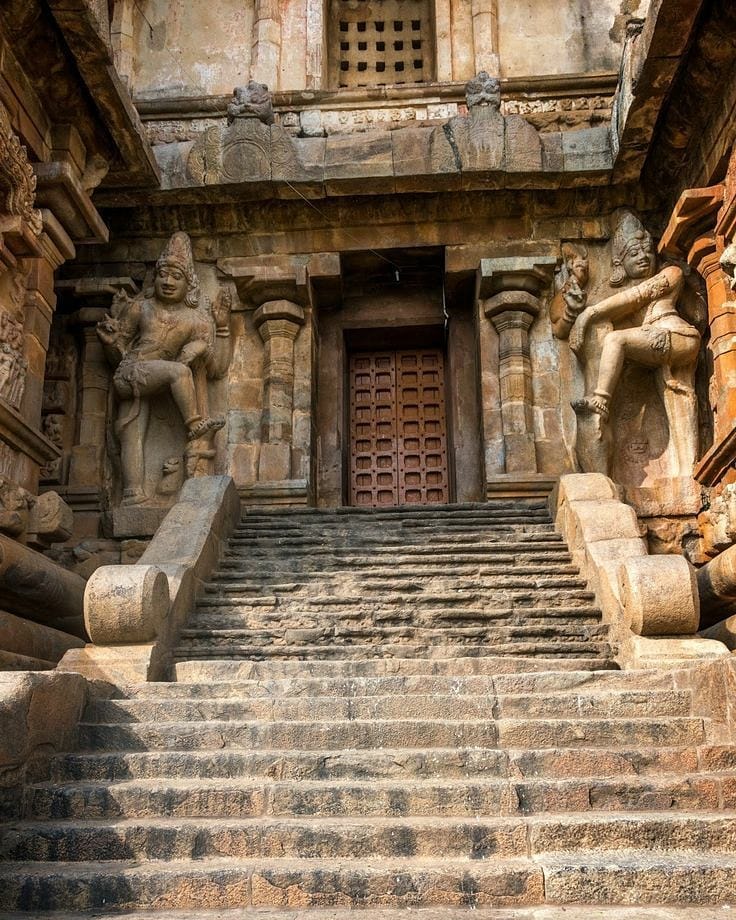 LostTemple7's tweet image. Stories of a thousand years !