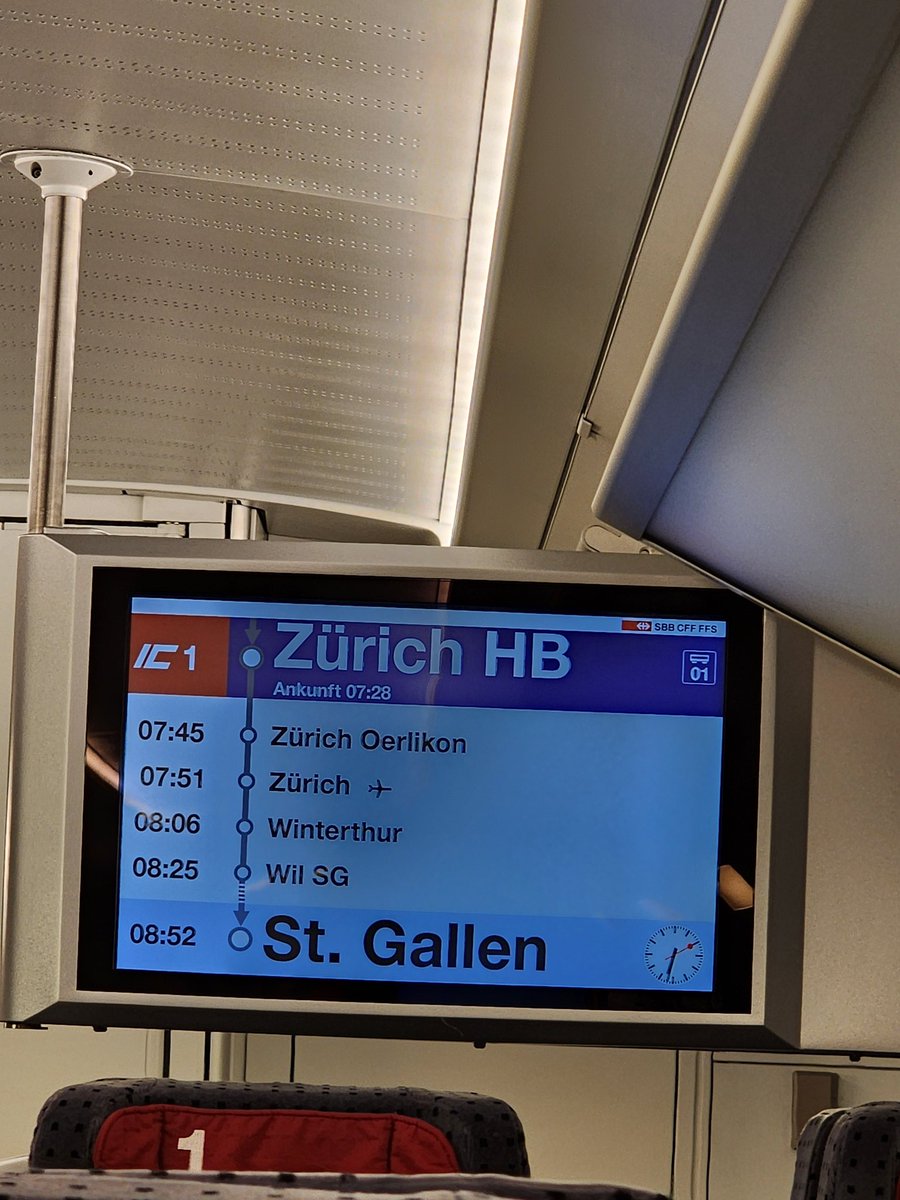 On the way from #Bern to the #SAPBI colleagues of #swisspost in #Chur. Seems to be in time . Curious and happy  to work together with the colleagues on new #SAPAnalytics topics 🎉