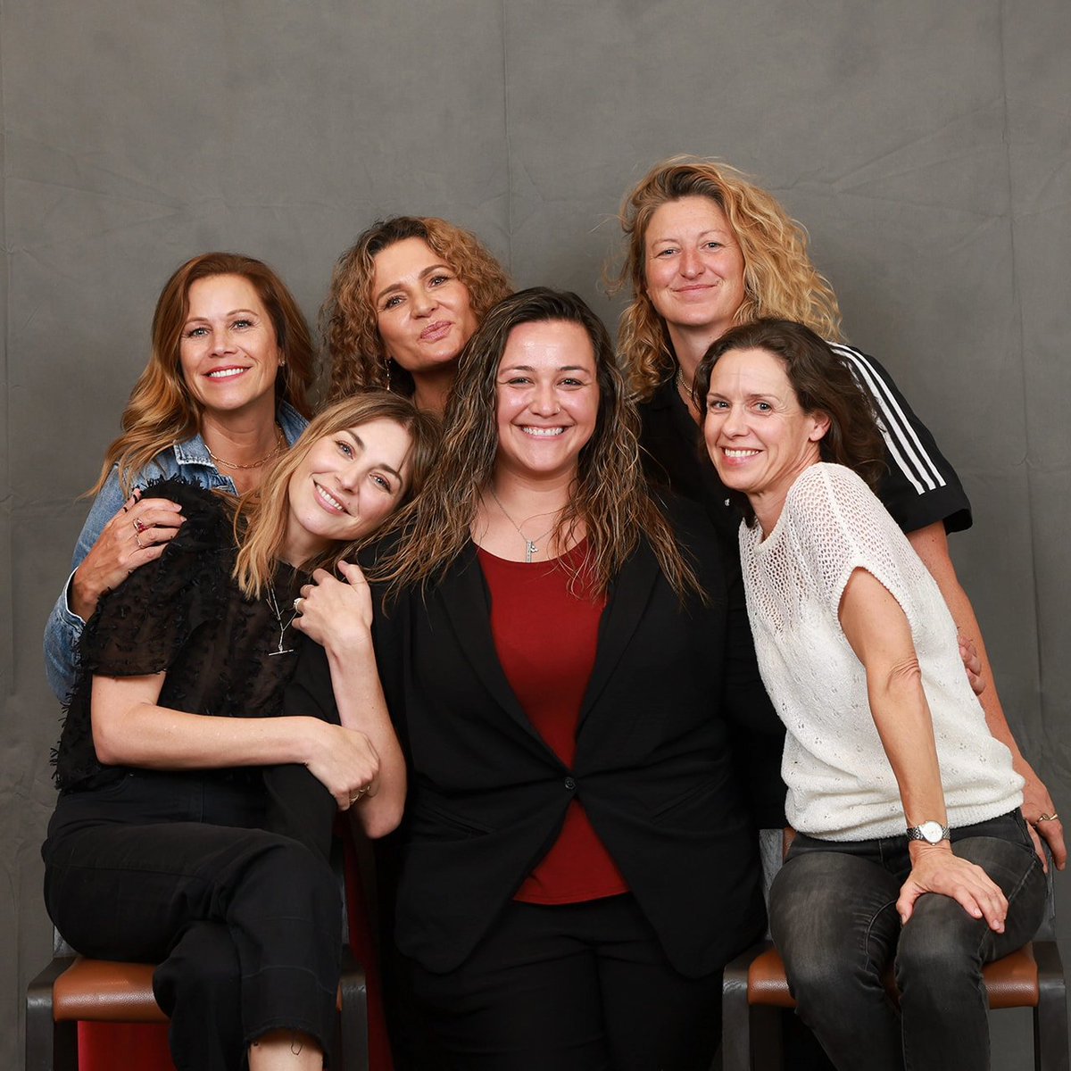 WentworthCon's tweet photo. Thank you to everyone who attended #WentworthCon MELBOURNE! What a welcome back! 🙏

A special thank you to our amazing cast for participating... Danielle, Leah, Rarriwuy, Socratis, Libby, Kate A, Kate J, Kate B, &amp; Jane! What a line up!💥

LA, you're next! https://t.co/9QOl78nb1m https://t.co/jTjQawa5Fp