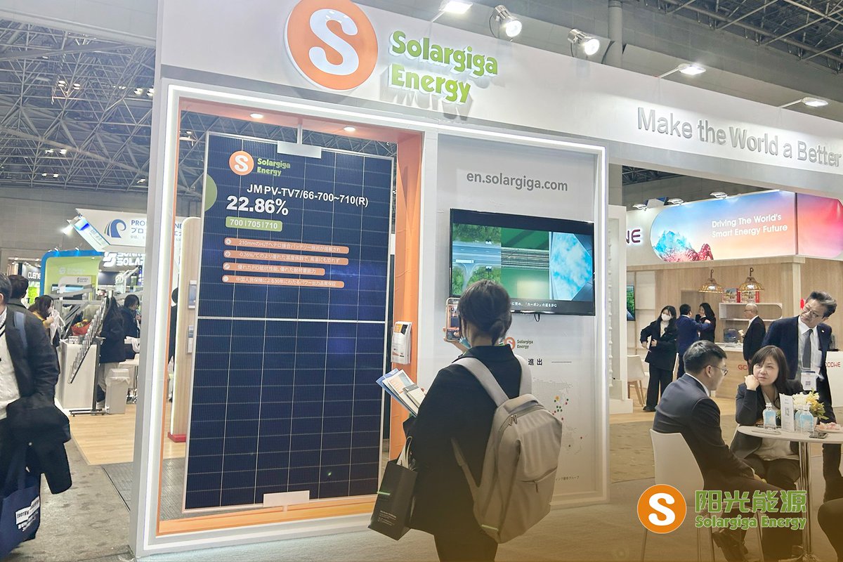 SolargigaEnergy's tweet image. 🎉 What a successful debut for Solargiga Energy at the 2024 #WorldSmartEnergyWeek! 🆒

Innovative component #Giga series PV #modules and cutting-edge technology have made us a lot of 👀 attention at the exhibition site. 🤗 

#solar #pv #module #energy #green #Japan