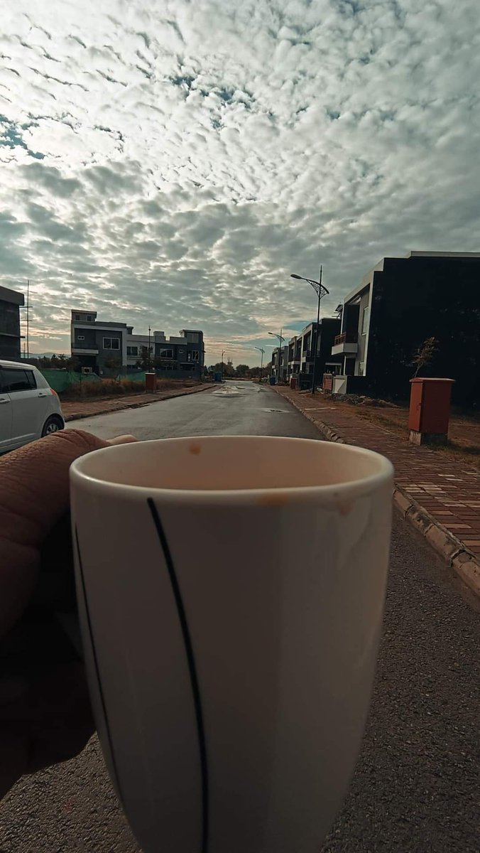 Good Morning to all of you x community may this day brings good luck and some good news to you stay bless 
#MondayMotivation 
#MondayMood 
#MondayMorning