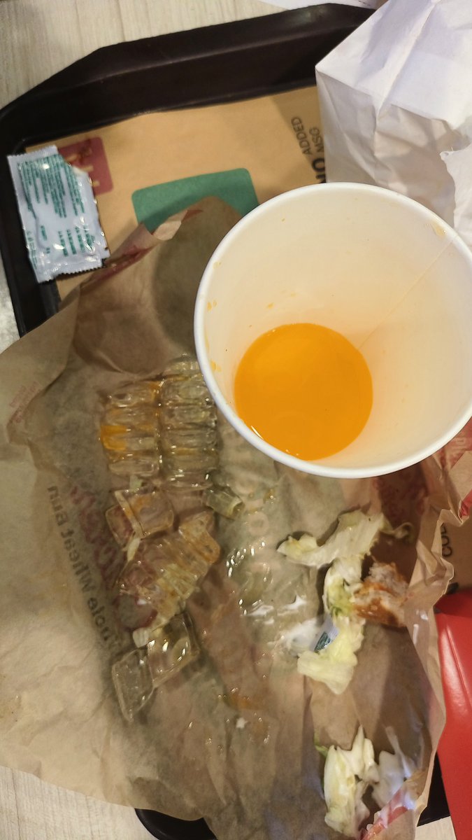 muruganspillai's tweet photo. See the amount of ice in medium coke, why this much ice has been put in medium coke
Apart from cheese, less quantity of fries, now 15-20 cubes of ice for medium coke
@mcdonaldsindia @consaff @jagograhakjago https://t.co/dcKPsWXYwd