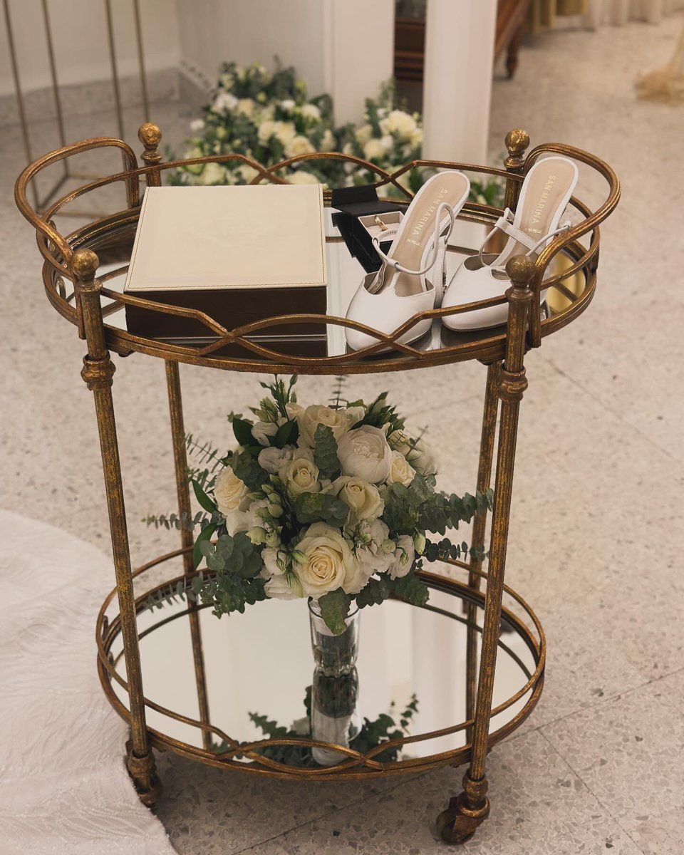 #zakbyzakhiaissa #floral #wedding #day #simplicity #always #win #lovemyjob #lovemylife #hapiness #eventplanner #formoreinfo 70/196275