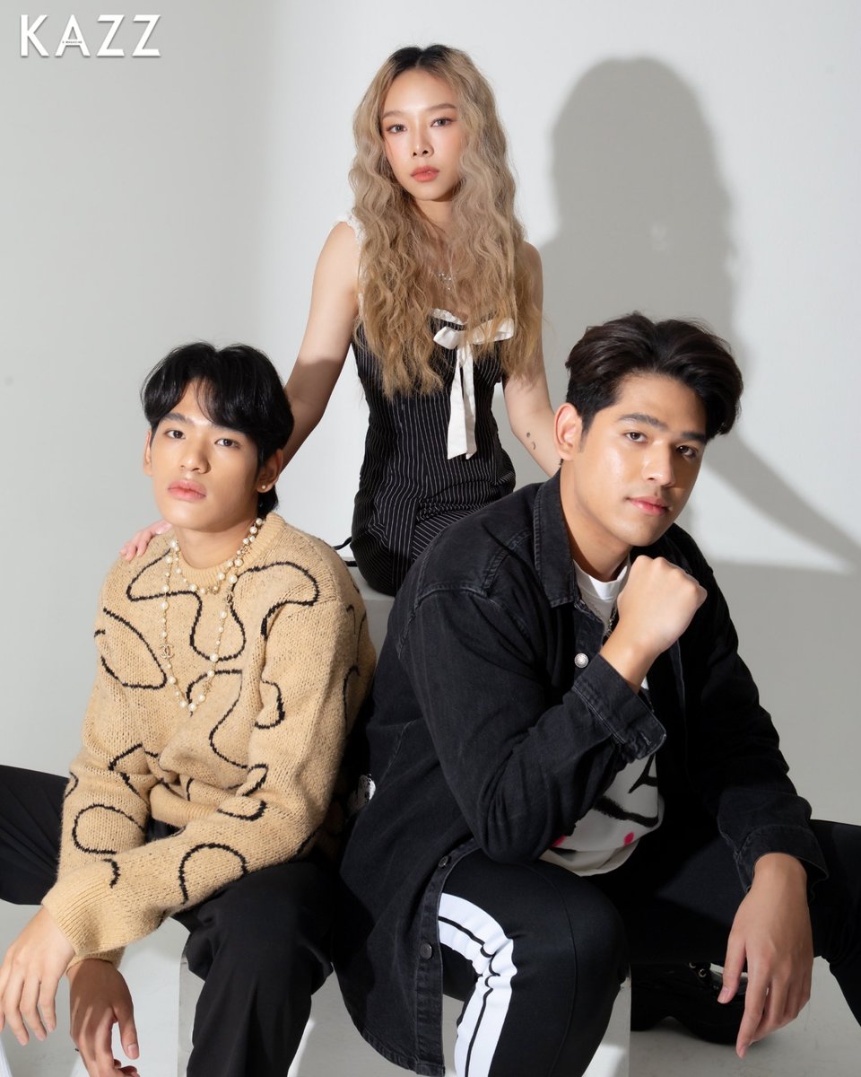 Kazzmagazine's tweet photo. 🎼✨
#MiiwJydaa #DaDdy #LUMZUM #GasHopper
#KAZZMAGAZINE https://t.co/e4I7WfgoTQ