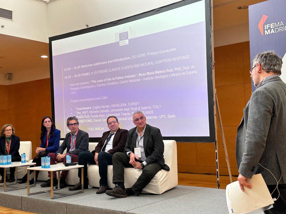 TeamAware tweet media