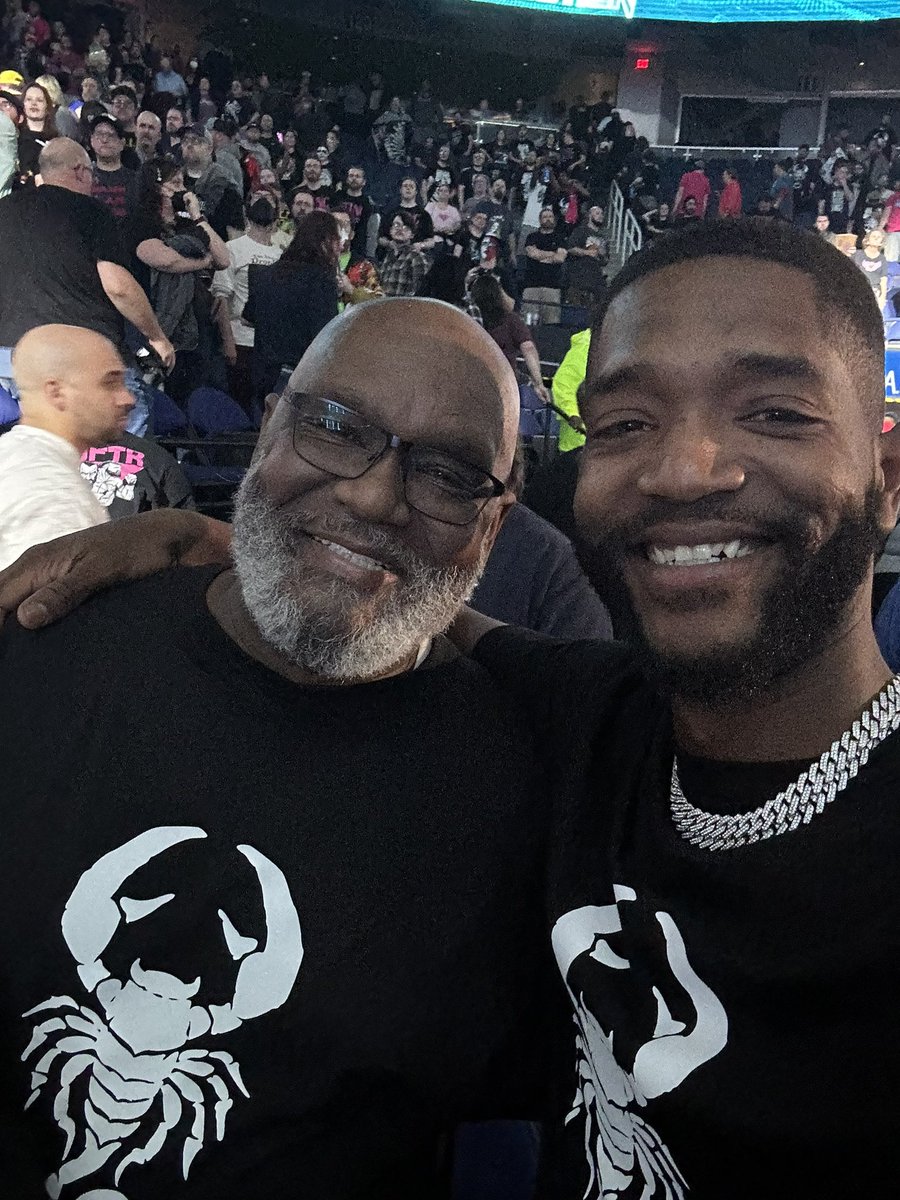 Harrison Hollis tweet media