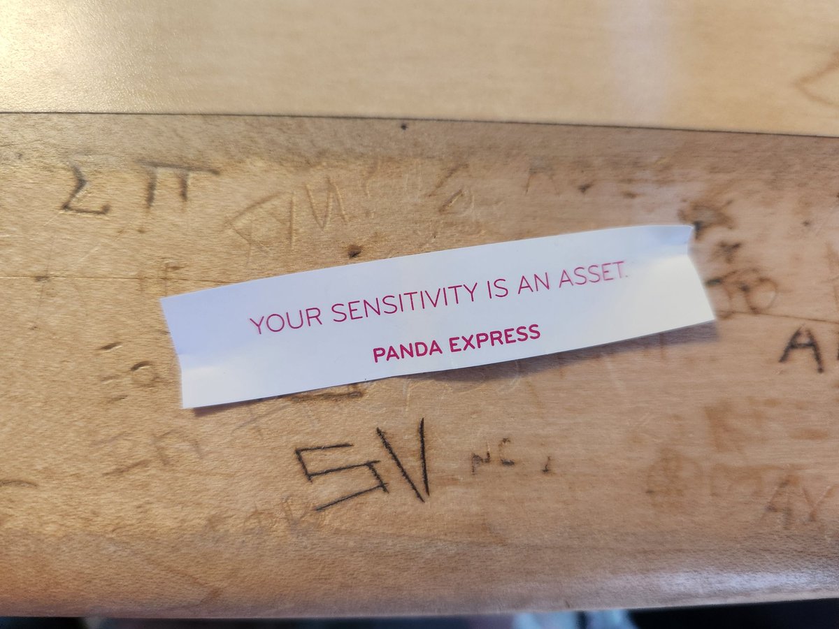 Danenshit's tweet photo. It truly is the year of the sensitive male... https://t.co/vLKR85VYir