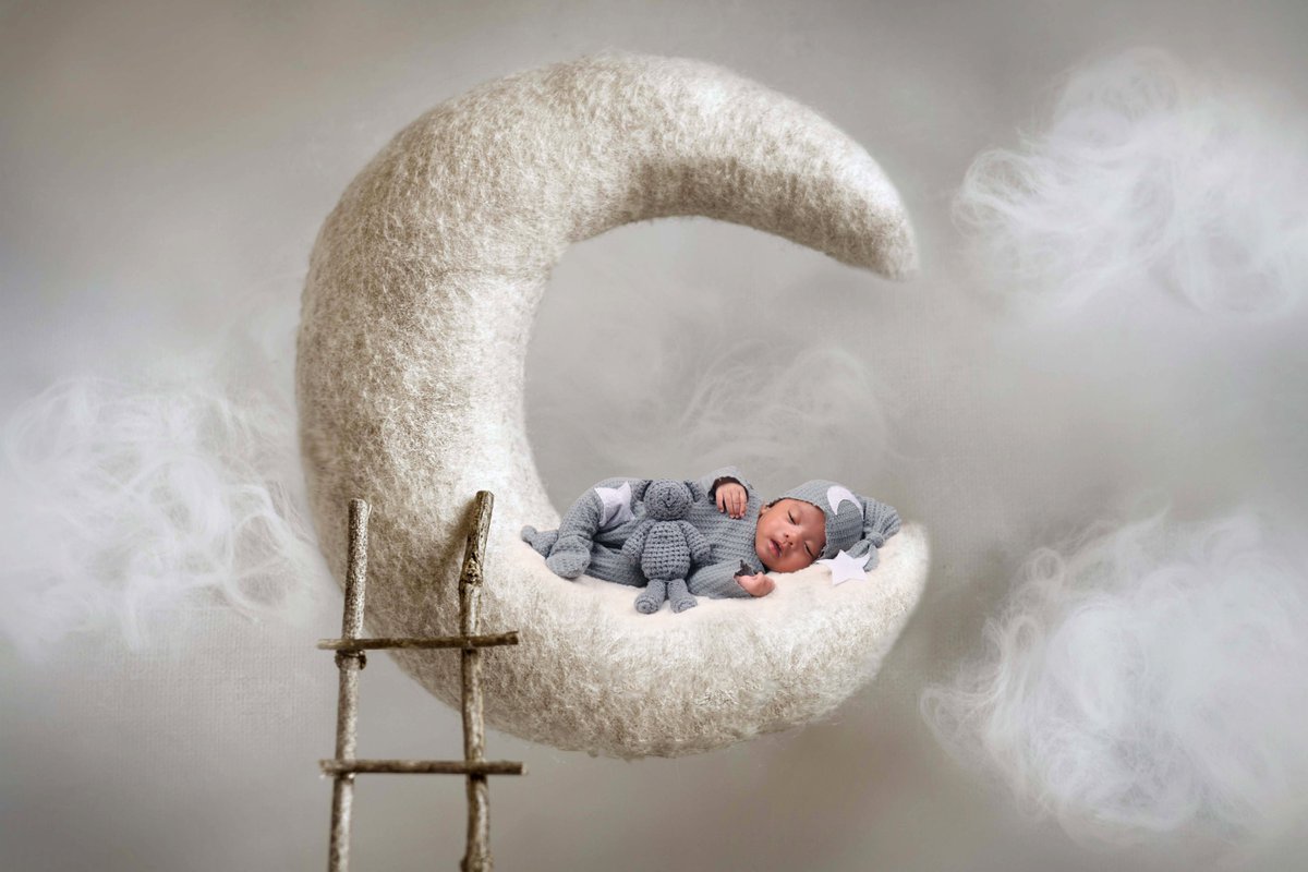 CrystalMedia20's tweet photo. A bundle of joy has arrived, bringing endless smiles and tiny miracles.

Welcome to the world, little one!

.

Crystal Studio Media

#babyphotography #baby #babygirl #newbornphotography #babyboy #newborn #photography #babylove #newbornphotographer #babiesofinstagram #babymodel https://t.co/lsaEMwXNlm