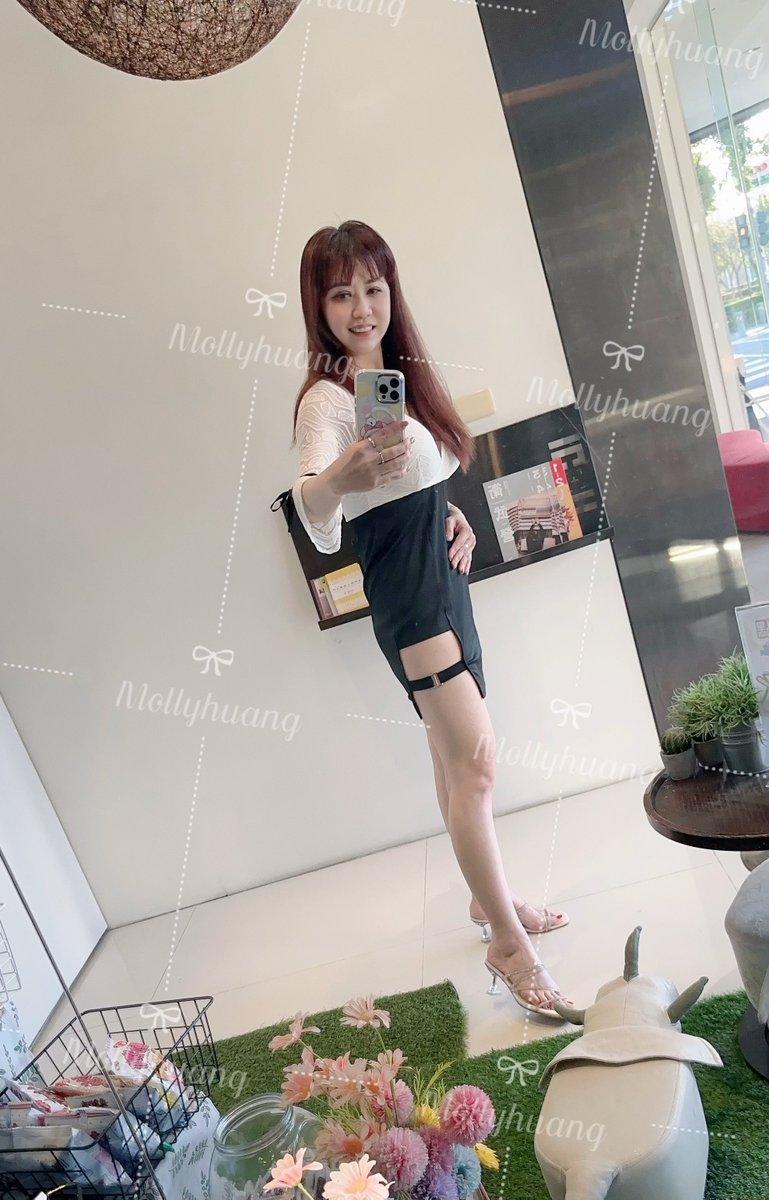 這樣的腿還可以嗎🤭

#感覺派人妻🥰
更多色色在Fansone
#轉推愛心❤️ https://t.co/Xd4dkHKeuu