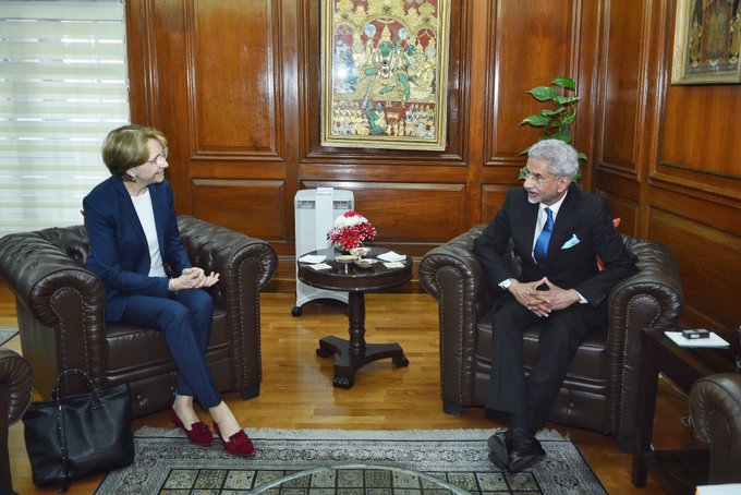India and France Hold Security Dialogue, Focus on AI in Warfare