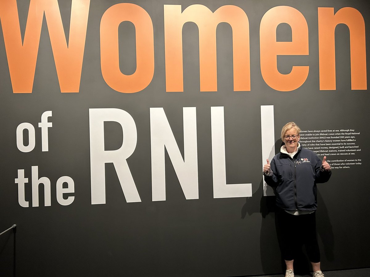 DeasyPamela's tweet photo. Happy Birthday to us 🎂🎈🥳 today we @RNLI celebrate 200 years of lifesaving. I am honoured to represent my #lifeboatstation @UnionHallRNLI and our charity today at Westminster Abbey.
#ToSaveEveryone #RNLI200 #onecrew #200yearsandcounting #volunteer #proudvolunteer #honour 💙 https://t.co/N44WSCvPJQ