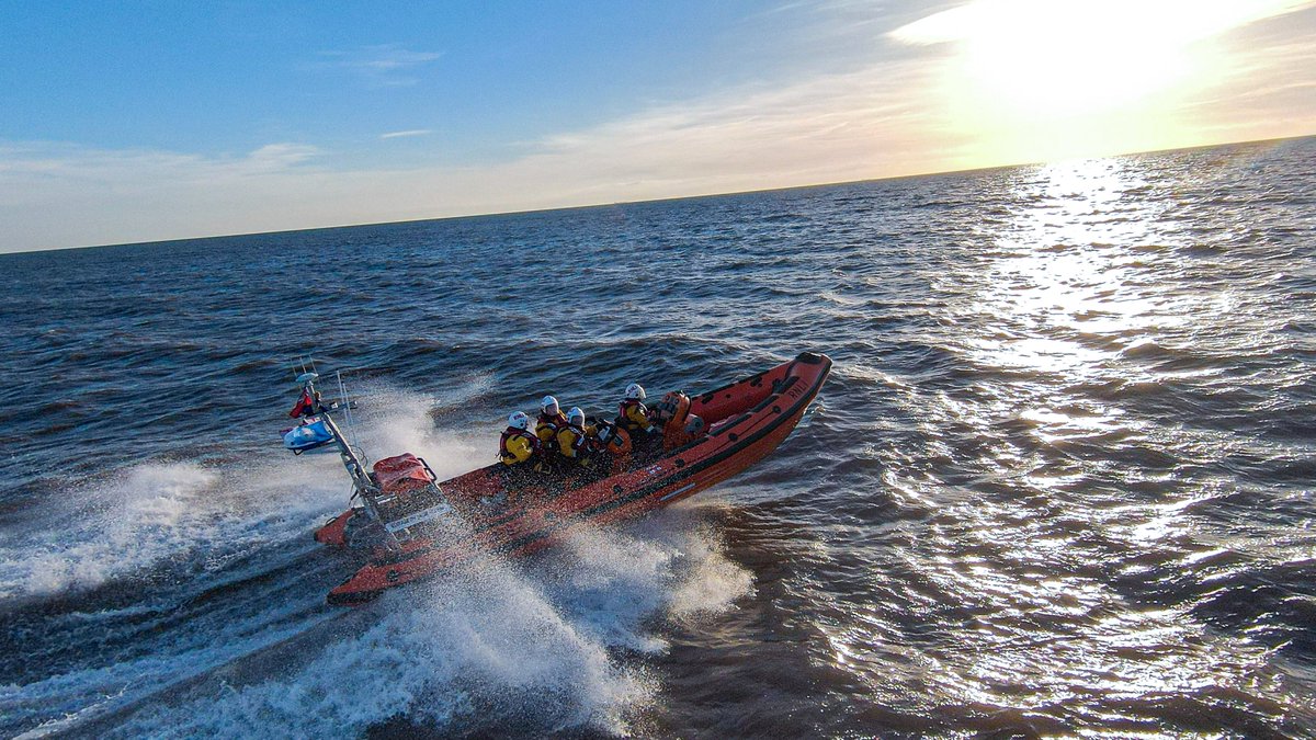AuroraMediaGI's tweet photo. Today we are celebrating the @RNLI's 200th Anniversary of saving lives at sea. 
The selfless volunteers that risk their lives to save others are simply incredible and it all started 200 years ago today. 
From all of us at AMGI, Congratulations and heres to the next 200!
#RNLI200 https://t.co/YbLHBqleUG