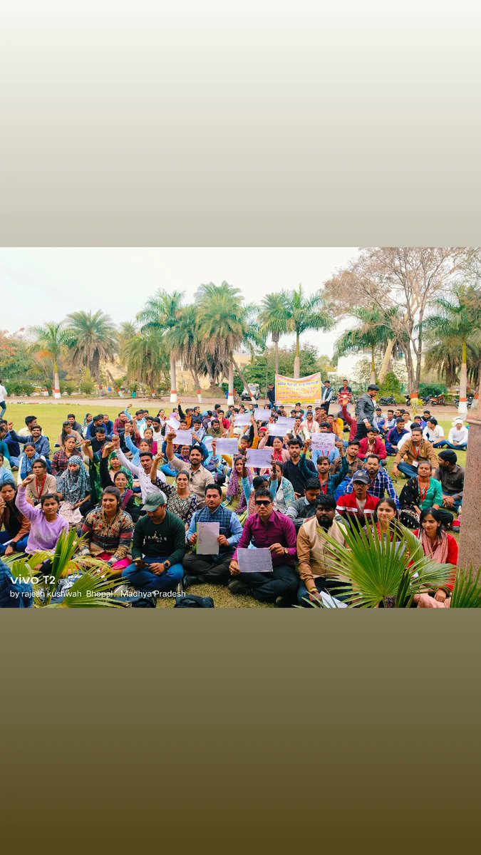 #मुख्यमंत्री_जनसेवा_मित्र
 #जनसेवामित्रस्थाईरोजगार

सभी जन सेवा मित्रों की एक ही पुकार हमको चाहिए स्थाई रोजगार।
<a href="/BJP4India/">BJP</a>
<a href="/cmpracharakashi/">सीएम योगी प्रचारक आशीष शुक्ला</a> <a href="/ChouhanShivraj/">Shivraj Singh Chouhan</a> <a href="/DrMohanYadav51/">Dr Mohan Yadav</a> <a href="/MPTakOfficial/">MP Tak</a> <a href="/aajtak/">AajTak</a> 
<a href="/JansamparkMP/">Jansampark MP</a> <a href="/AIGGPA/">AIGGPA</a> 
<a href="/narendramodi/">Narendra Modi</a> <a href="/KailashOnline/">Kailash Vijayvargiya</a>