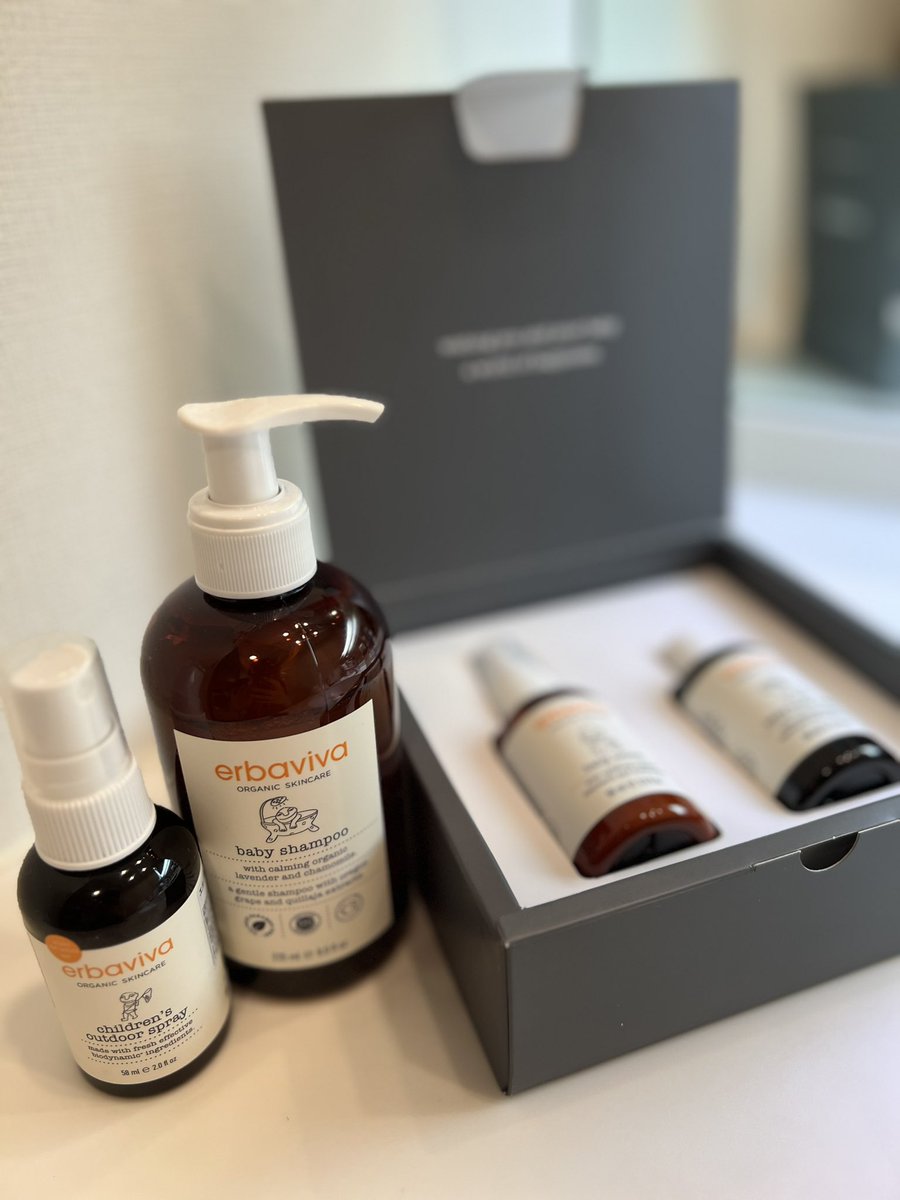 カリフォルニア発オーガニックスキンケアブランド「erbaviva(エルバビーバ)」🌿

ベビー用品もママ用品もあって出産のお祝いのプレゼントにもおすすめ🎁
赤ちゃんには安心安全なオーガニック製品を使いたいよね👶