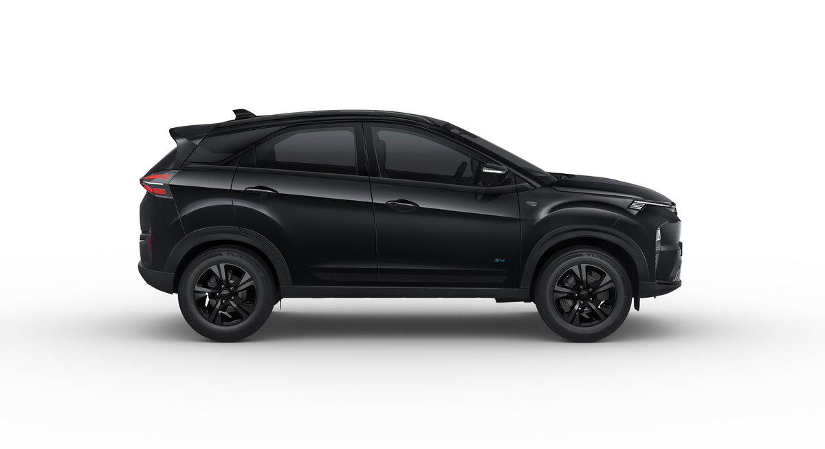 Xroaders_001's tweet image. Nexon.ev #Darkedition
#Ev
#DarkRules

@Tataev @TataEVClub @Vivekvivi @VAkrayon @AsheeshAroraEV @TeslaClubIN