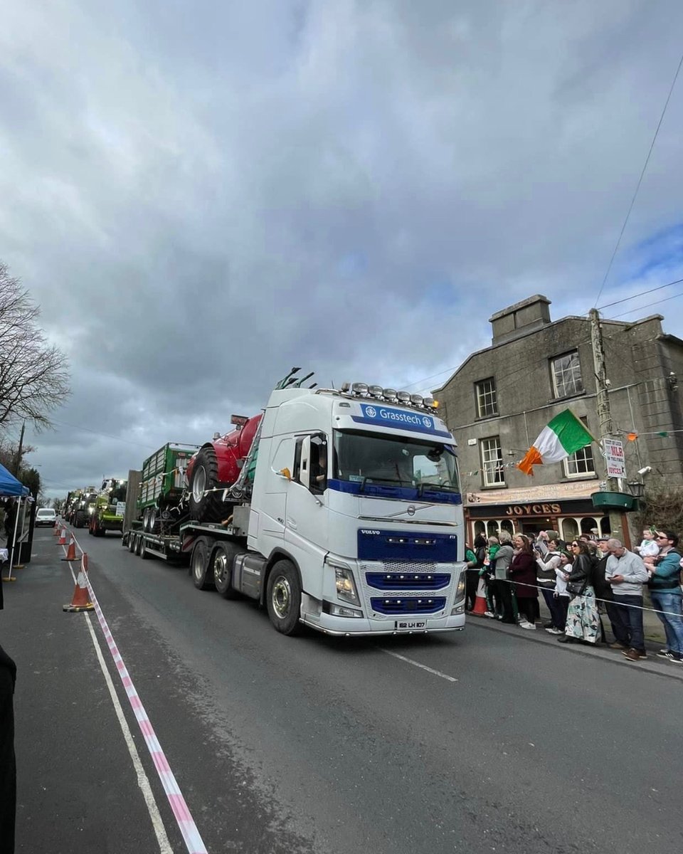 🍀 Proud to be apart of the ST. PATRICKS DAY parade in Borris yesterday! It was an honour to celebrate alongside friends and neighbours 🍀

#stpatricksday #borris