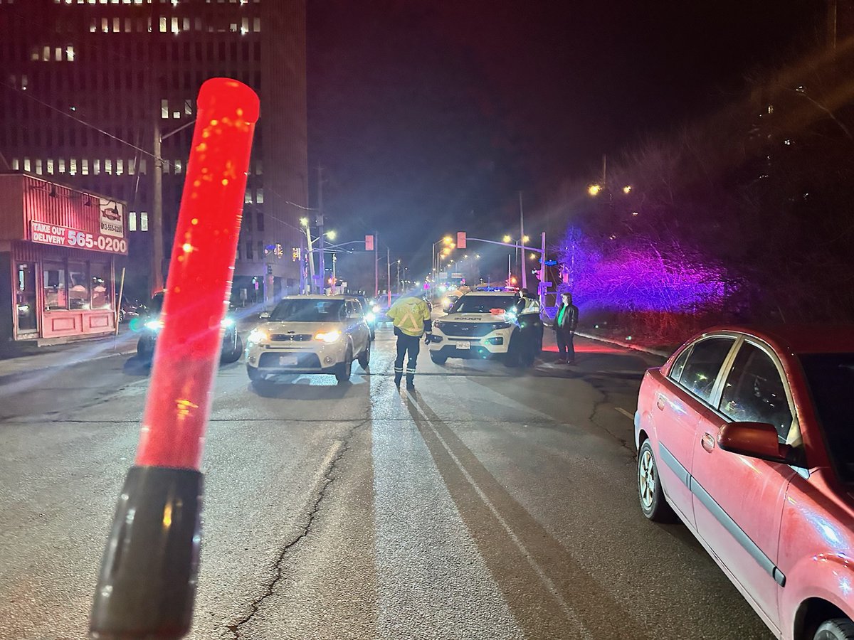 🍀🍀These lucky drivers got the pleasure of meeting our team during our St. Patty's day RIDE program.  We liked seeing all the ride share and taxi drivers. 
March 17-23 is #IDPW #drivesober, plan ahead for a sober ride. 🍀🍀